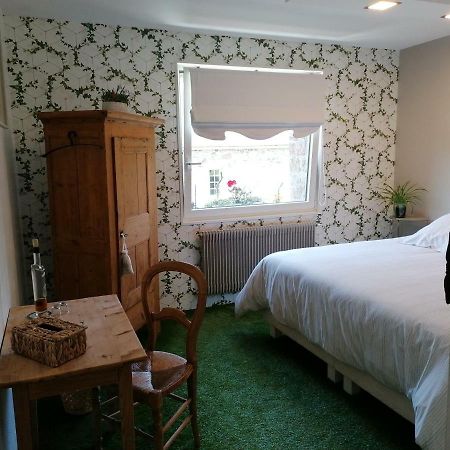 Logement En Campagne Urville-Nacqueville Eksteriør bilde